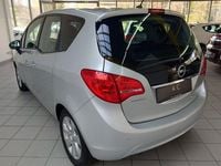 Używany Opel Meriva Active 120 KM (88 kW) 2013 Srebrny Minivan