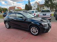 Gebraucht Mercedes GLA200 243 PS (178 kW) 2017 Schwarz SUV