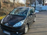 Gebraucht Peugeot 1007 73 PS (53 kW) 2008 Schwarz Van / Kleinbus