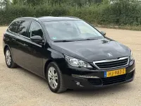 Gebraucht Peugeot 308 SW 120 PS (88 kW) 2015 Schwarz Kombi
