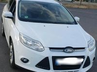 Gebraucht Ford Focus 115 PS (84 kW) 2014 Weiß Kombi