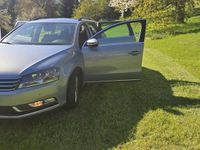 Second-hand VW Passat Edition 140 CP (102 kW) 2013 Albastru Break