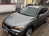 Gebraucht BMW X1 143 PS (105 kW) 2011 Grau SUV
