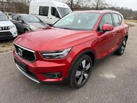 Gebraucht Volvo XC40 Momentum 190 PS (139 kW) 2018 Rot SUV