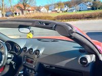 Gebraucht Audi TT 160 PS (117 kW) 2009 Rot Coupé