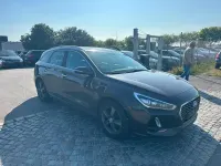 Gebraucht Hyundai i30 Premium 140 PS (102 kW) 2017 Braun Limousine