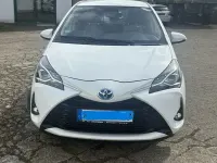 Gebraucht Toyota Yaris 73 PS (53 kW) 2017 Weiß Limousine