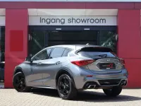 Gebraucht Infiniti Q30 Sport Tech 156 PS (114 kW) 2017 Grau Limousine