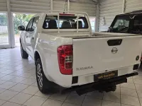 Gebraucht Nissan Navara Visia 163 PS (119 kW) 2017 Weiß Pickup