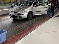 Gebraucht VW Golf IV 75 PS (55 kW) 2004 Silber Kleinwagen