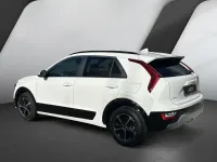 Neu Kia Niro Style 129 PS (94 kW) 2026 Schneeweiss SUV