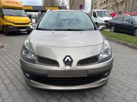 Gebraucht Renault Clio II Dynamique 111 PS (81 kW) 2008 Gold Limousine