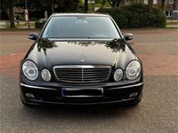 Gebraucht Mercedes E350 Avantgarde 272 PS (200 kW) 2006 Schwarz Limousine