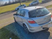 Gebraucht Opel Astra 105 PS (77 kW) 2005 Silber Kleinwagen