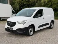 Gebraucht Opel Combo 102 PS (75 kW) 2023 Weiß Van / Kleinbus