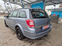 Gebraucht Opel Astra Edition 105 PS (77 kW) 2007 Silber Limousine