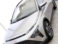gebraucht Hyundai Bayon 1.0 T-GDI 48V DCT Trend Licht-/Navipaket Bose