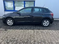 Gebraucht VW Polo Comfortline 95 PS (69 kW) 2019 Schwarz Kleinwagen