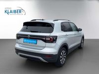 Gebraucht VW T-Cross Active 110 PS (80 kW) 2023 Reflexsilber (metallic) SUV