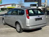 Second-hand Ford Focus Style 101 CP (74 kW) 2007 Argintiu Berlinǎ