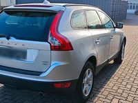 Gebraucht Volvo XC60 204 PS (150 kW) 2011 Silber SUV