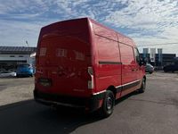 Gebraucht Renault Master 163 PS (119 kW) 2016 Hellrot Van