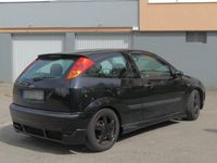 Gebraucht Ford Focus 115 PS (84 kW) 2003 Schwarz Kleinwagen