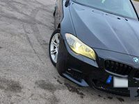 Gebraucht BMW 530 244 PS (179 kW) 2010 Schwarz Kombi