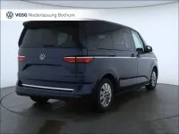 Gebraucht VW Multivan Style 150 PS (110 kW) 2024 Blau Van / Kleinbus