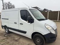 Second-hand Renault Master 101 CP (74 kW) 2014 Alb Van
