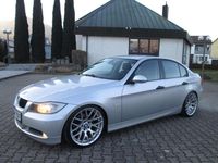Gebraucht BMW 320 150 PS (110 kW) 2005 Silber Limousine