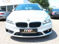 Gebraucht BMW 218 Active Tourer 136 PS (100 kW) 2015 Silber Van / Kleinbus