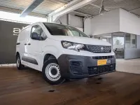 Gebraucht Peugeot Partner 75 PS (55 kW) 2019 Weiß Van / Kleinbus