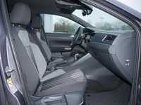 Gebraucht VW Taigo R-line 110 PS (80 kW) 2022 Grau / rauchgrau metallic/deep black SUV