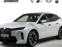 Gebraucht BMW iX M Sport 300 kW (408 PS) 2025 Weiß SUV