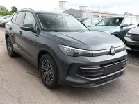 Neu VW Tiguan IQ Drive 150 PS (110 kW) 2026 Delfingrau metallic SUV