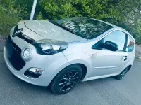 Usata Renault Twingo 75 CV (55 kW) 2014 Argento Utilitaria