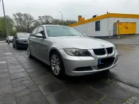 Gebraucht BMW 320 170 PS (125 kW) 2008 Silber Limousine