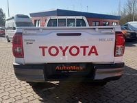 Gebraucht Toyota HiLux 150 PS (110 kW) 2023 Weiß Abholung