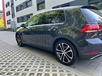 Gebraucht VW Golf VII Sound 150 PS (110 kW) 2017 Grau Limousine
