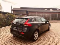 Gebraucht Volvo V40 116 PS (85 kW) 2014 Schwarz Limousine