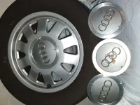 Używany Audi A4 101 KM (74 kW) 1995 Niebieski Sedan/Limuzyna