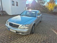 Gebraucht Mercedes S320 224 PS (164 kW) 2000 Silber Limousine