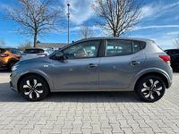 Gebraucht Dacia Sandero Expression 91 PS (66 kW) 2025 Grau Limousine