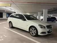 Gebraucht Mercedes C200 Avantgarde 136 PS (100 kW) 2011 Weiß Limousine