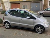 Gebraucht Mercedes A160 Elegance 102 PS (75 kW) 2003 Silber Van / Kleinbus