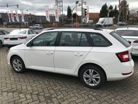 Gebraucht Skoda Fabia Ambition 95 PS (69 kW) 2022 Weiß Kleinwagen