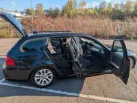 Second-hand BMW 318 Performance 143 CP (105 kW) 2011 Negru Break