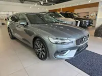 Gebraucht Volvo V60 Inscription 253 PS (186 kW) 2020 Osmium grey metallic / metallic Kombi