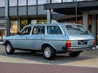 Gebraucht Mercedes E280 185 PS (136 kW) 1979 Blau Limousine